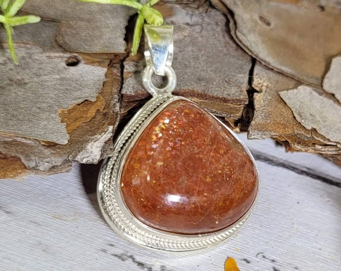 Natural High Grade Orange Sunstone Pear .925 Sterling Silver Pendant 1 3/8" x 1" 11 Grams CZ12.