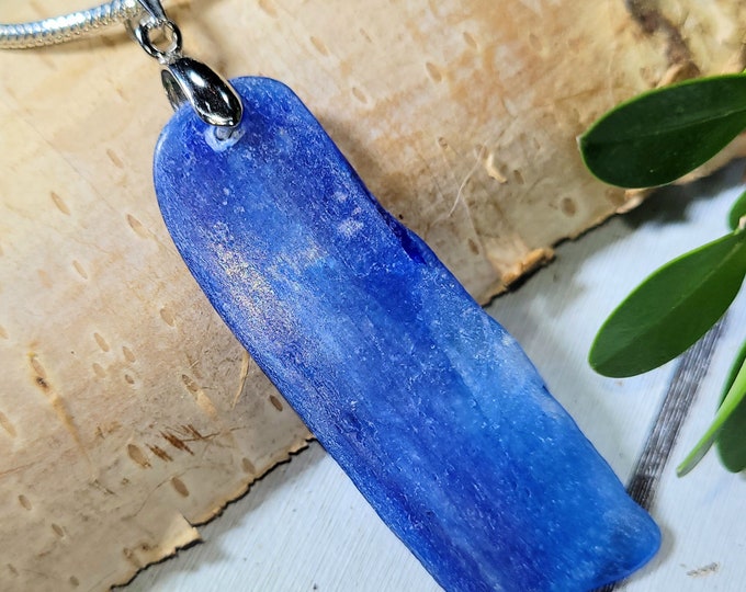 Kyanite Pendant, Kyanite Sterling Silver Pendant, Kyanite Cabochon Sterling Silver Pendant, Gift for Her, Handmade Kyanite Pendant, DR07