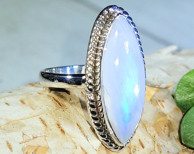 Moonstone Ring, Rainbow Moonstone Sterling Silver Ring Size 6.5, Blue Flash Moonstone Ring, Statement Moonstone Ring, Handmade Ring EX