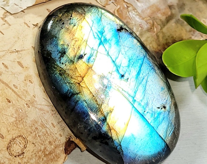 Natural Premium Multi-Flash Labradorite Oval Cabochon 70ct 40mm x 25mm Wire Wrapping, Weaving or Pendant, Collector AS38