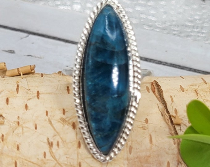 Apatite Sterling Silver Ring, .925 Sterling Silver Apatite Ring, Statement Ring, Boho Ring, Gift for her, Size 8 1/2, Premium Apatite, DD