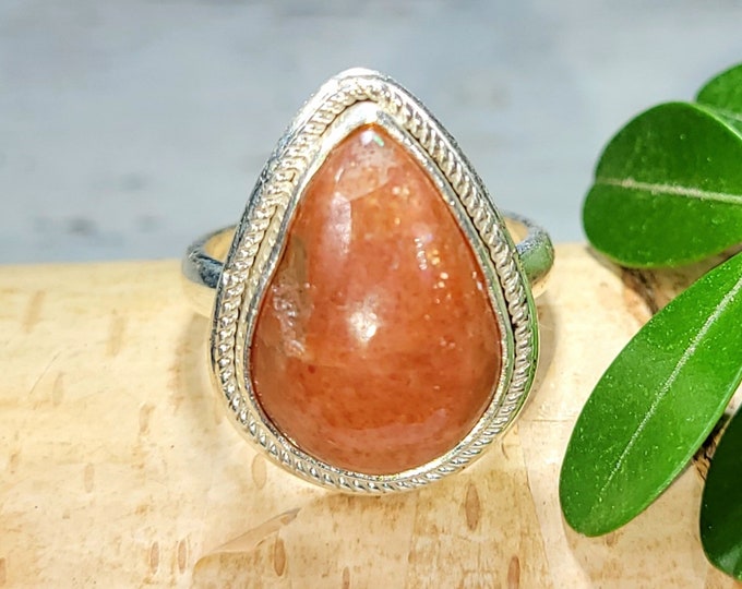 Sunstone Ring, Sunstone Sterling Silver Ring, Pear Sunstone Sterling Silver Ring Size 6, Statement Ring, Gift for Her, DR22. Handmade Ring