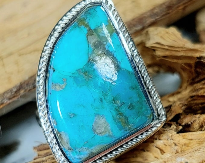 Turquoise Ring, Kingman Arizona Turquoise Ring, Turquoise Sterling Silver Size 6, Gift for Her, Boho Ring, Statement Ring, Handmade Ring