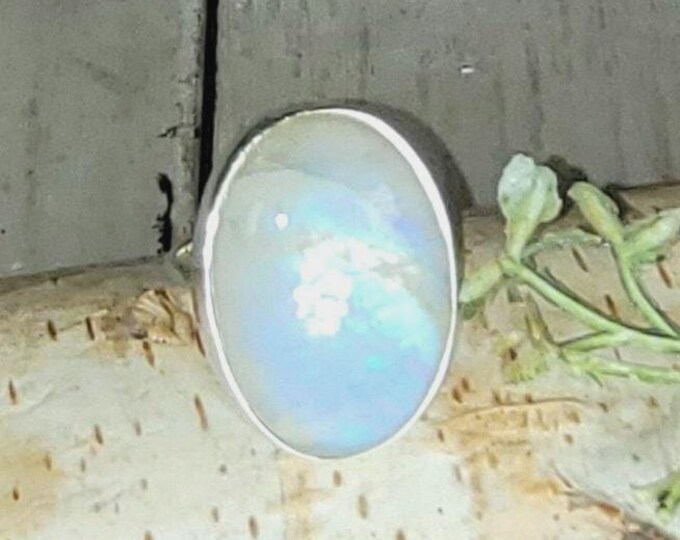 Rainbow Moonstone Ring, Moonstone Ring, Sterling Silver Moonstone Ring, Moonstone Ring Size 4.25, Statement Ring, Boho Ring, GS