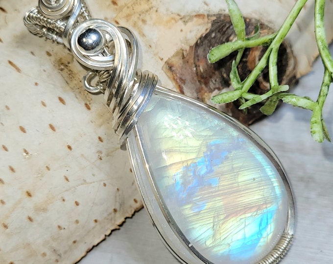 Moonstone Pendant, Hand Wire Wrapped Sterling Silver Moonstone Pendant,  Handmade Moonstone Sterling Silver Pendant, Gift for Her GF01