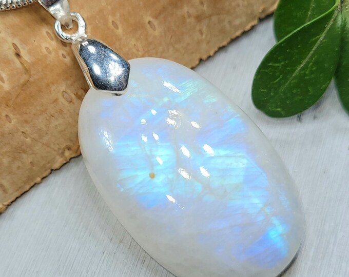 Moonstone Pendant, Rainbow Moonstone Oval Cabochon Sterling Silver Pendant, Full Blue Flash Moonstone, Gift for Her, Handmade Pendant, FF10
