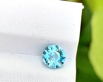 Natural blue zircon round shape , loose gemstone from cambodia for jewelry making 1.76 cts
