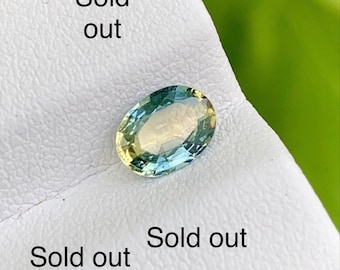 Natural bi color sapphire , 7x5  teal sapphire ( parti sapphire) oval shape , loose gemstone for jewelry 1.03 cts