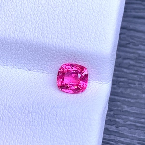 Natural hot pink spinel in burma for cushion shape , loose gemstone for jewelry , 0.88 cts