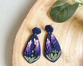 Lavender Purple Flower Polymer Clay Earring//Summer Floral Statement Earrings//Modern Jewellery