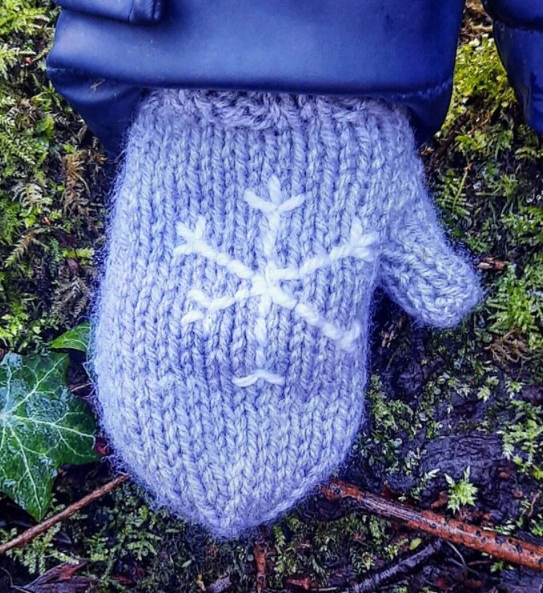 Knit Flat Child Mittens Pattern: Two-tone Snowflake Design (PDF Pattern ...