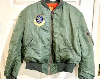 Vintage 70s I. Spiewak MA-1 Bomber Jacket: USAF Military Flight