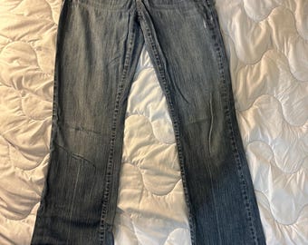 Guess Jeans Size 29 Inseam 31 inches Bootcut Vintage