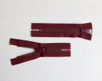 YKK plastic zippers - 2 pieces - burgundy color - 12 or 14 cm - closed bottom