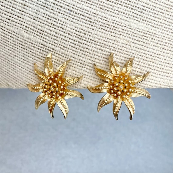 Large stud sale earrings costume jewelry