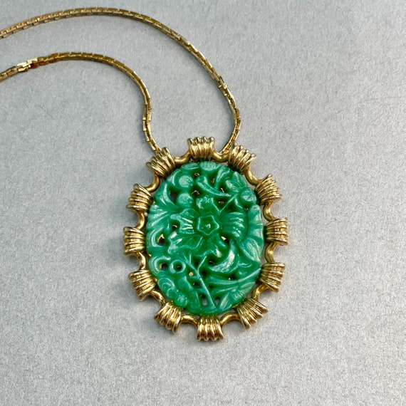 Vintage Jomaz Mazer Green Jade Pendant, Gold Tone… - image 2