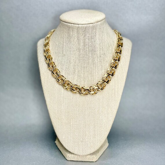 Vintage Trifari TM Wide Chain Necklace, Gold Tone… - image 4