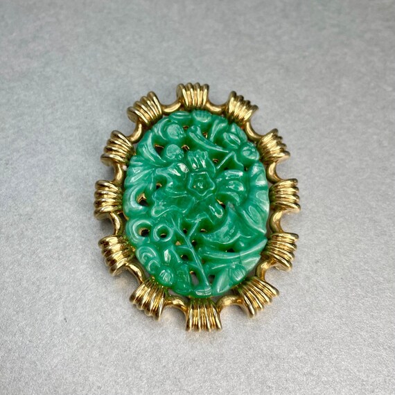 Vintage Jomaz Mazer Green Jade Pendant, Gold Tone… - image 6
