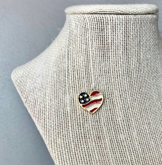 Vintage Avon Heart American Flag Pin, Gold Tone S… - image 8