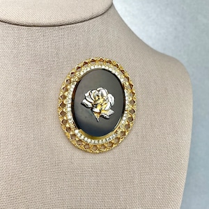 Vintage Black Gold Rose Brooch Pendant, Gold Tone Chain Oval Black Cabochon Pin, Costume Estate Jewelry, Gift for Her.