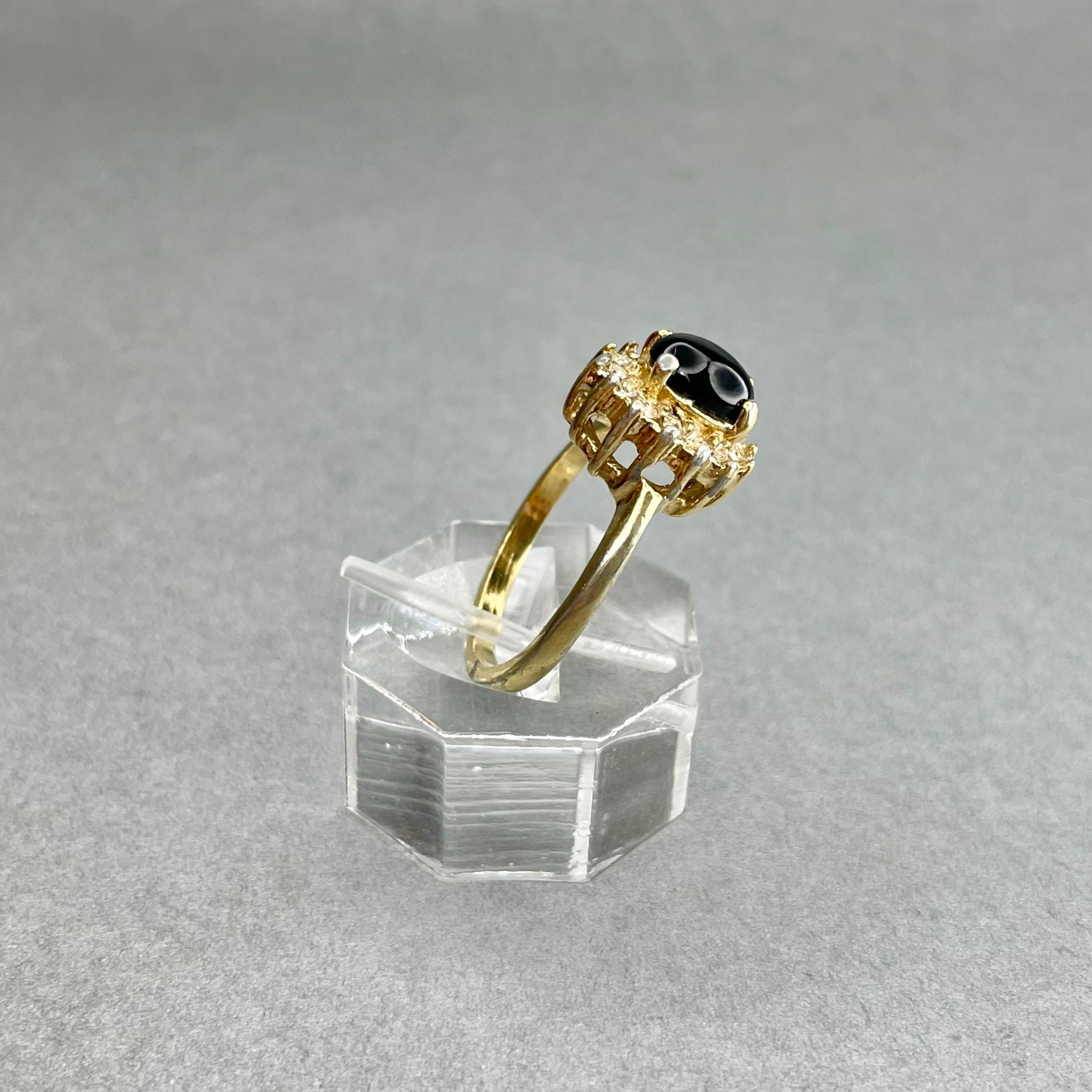 Vintage 18KT Black Oval Stone Ring, Gold Platted Clear Mini