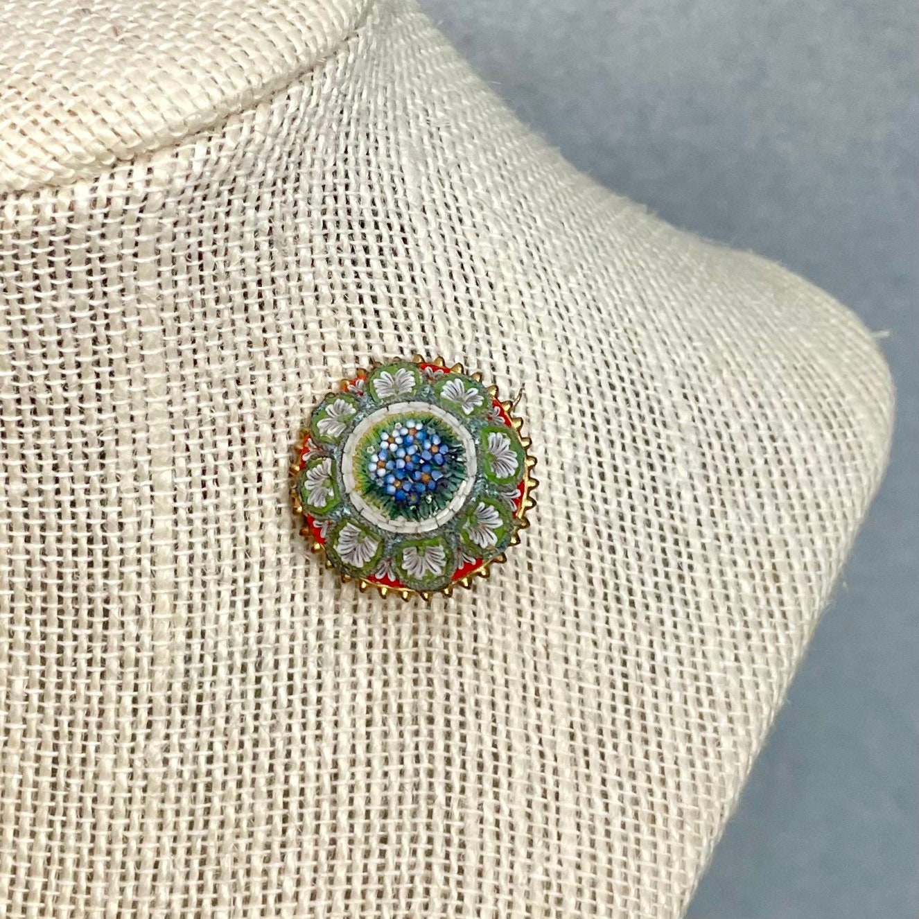 Bijou De Cravate Ancien En Micro-mosaïque - Broche Vintage - Occasion