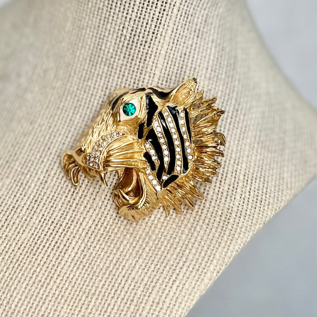 Head brooch sale