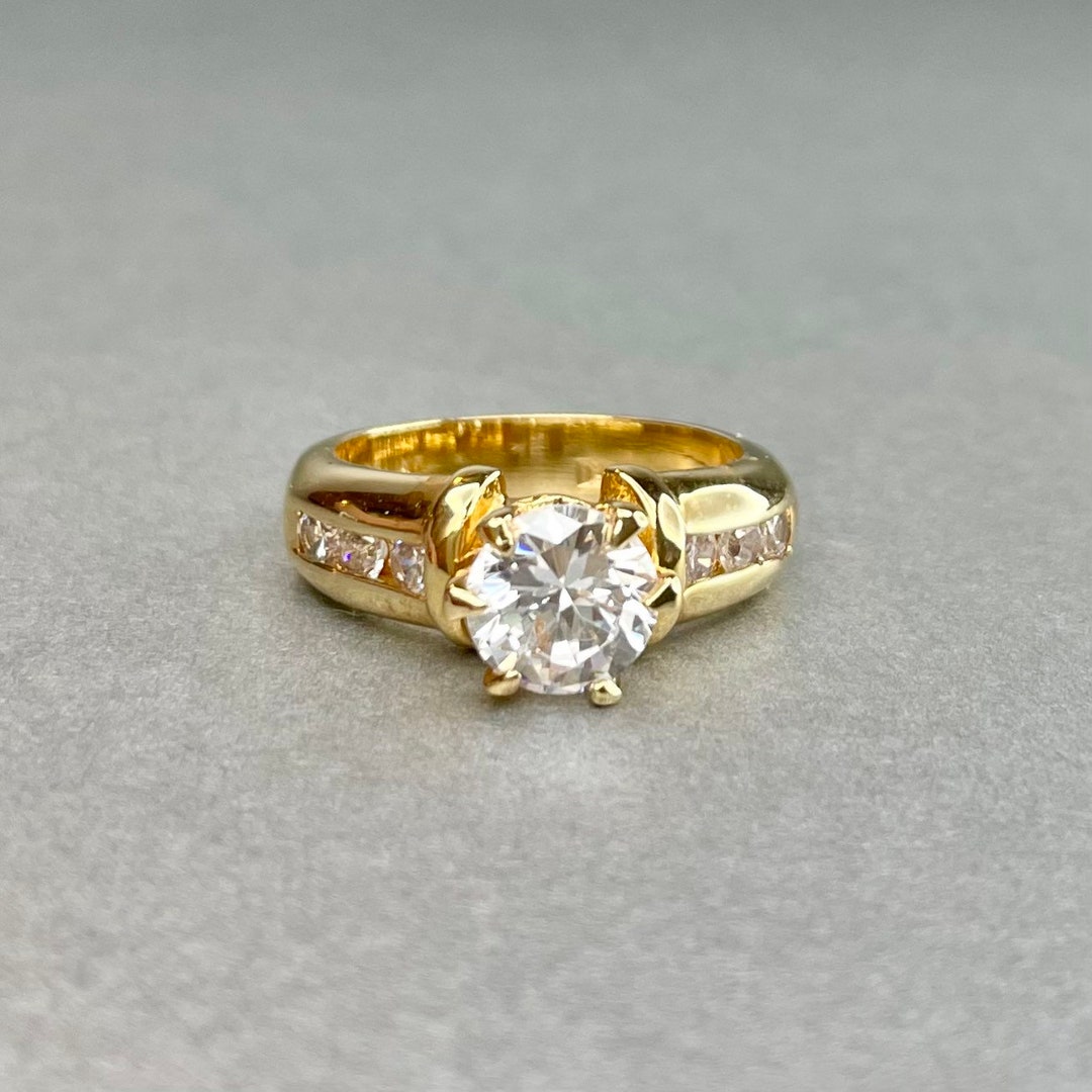 Vintage 14KT Clear Round Crystal Ring, Gold Platted Clear Rhinestones ...