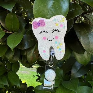Dental Tooth Badge Reel, Retractable Swivel Alligator Clip, Cute Badge Reel, Dental Assistant, Dental Hygienist, Dental Student, Cute