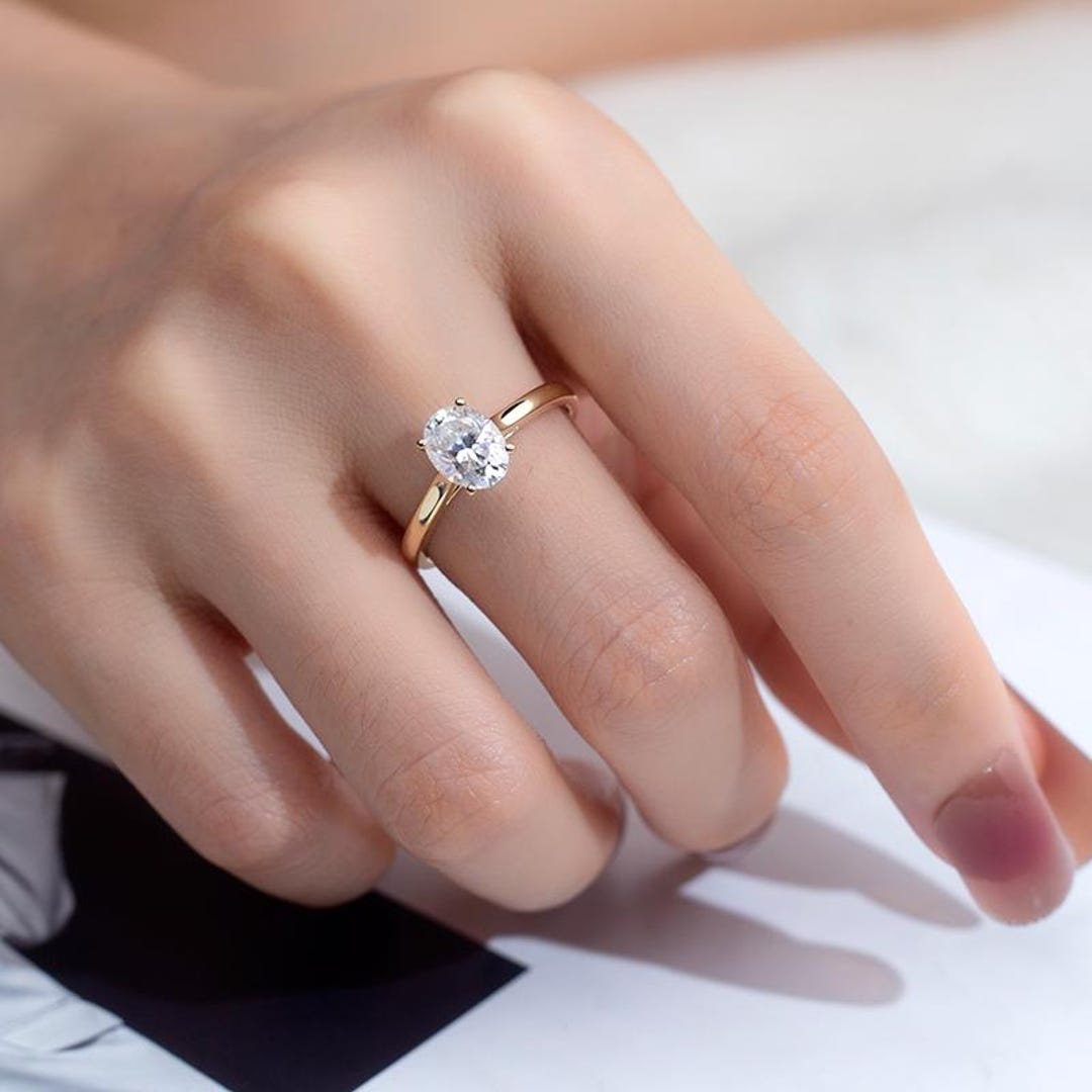 14k Solid Gold Oval Moissanite Engagement Ring, 1.30 CT Solitaire - Etsy