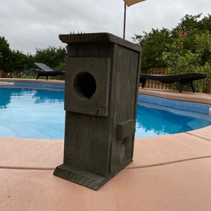 Owl nesting box made of Cedar