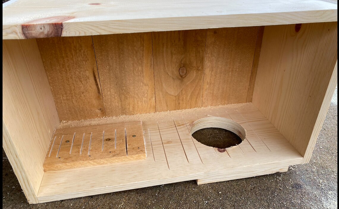 Barred Or Great Horned Owl Nesting Box Made Of Pine And Cedar Etsy Canada
