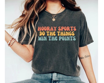Hourra les sports font les choses et gagnent des points maillot, maillot de football, maillots de sport, maillot de football drôle, maillots de football t-shirt maman
