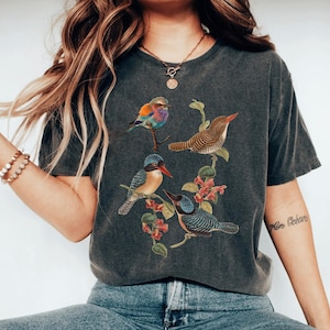 Birds Shirt, Bird Lover Shirt, Free Bird Shirt, Colorful Bird Shirt, Gift For Her, Bird Watching Gift, Animal Lover T-Shirt Mama Shirt