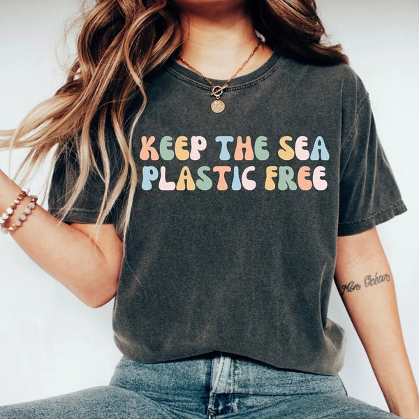 Keep The Sea Plastic Free Shirt Save the Turtles Tshirt Save The Ocean Environmental Activist T-Shirt Turtle Lover Gifts Beach Shirts