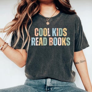 Teacher Shirts, School Librarian Shirt, Back To School Shirt Teacher, Reading Teacher Shirt, Book Lover Shirt, Book Shirt, Bookish Shirt
