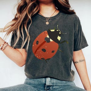 Ladybug Shirt for Women Ladybug Gifts for Her Insect T-shirt for Women with Ladybug Cute Ladybug T Shirt Cotton Women Nature T-shirt OK