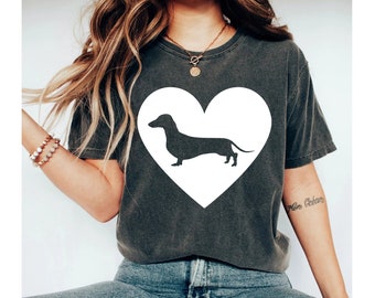 Dachshund Shirt, dachshund gift, dachshund tshirt, daschund shirt, weiner dog shirt, doxie shirt, weiner dog shirt mom, trendy women shirt