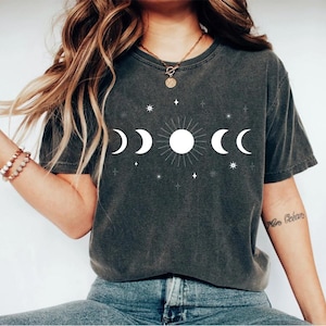 Moon Phase Shirt, Cute Boho Tee, Witchy Shirt, Mystic Moon Shirt, Astronomy Tee, Astology Lover TShirt, Celestial Tshirt