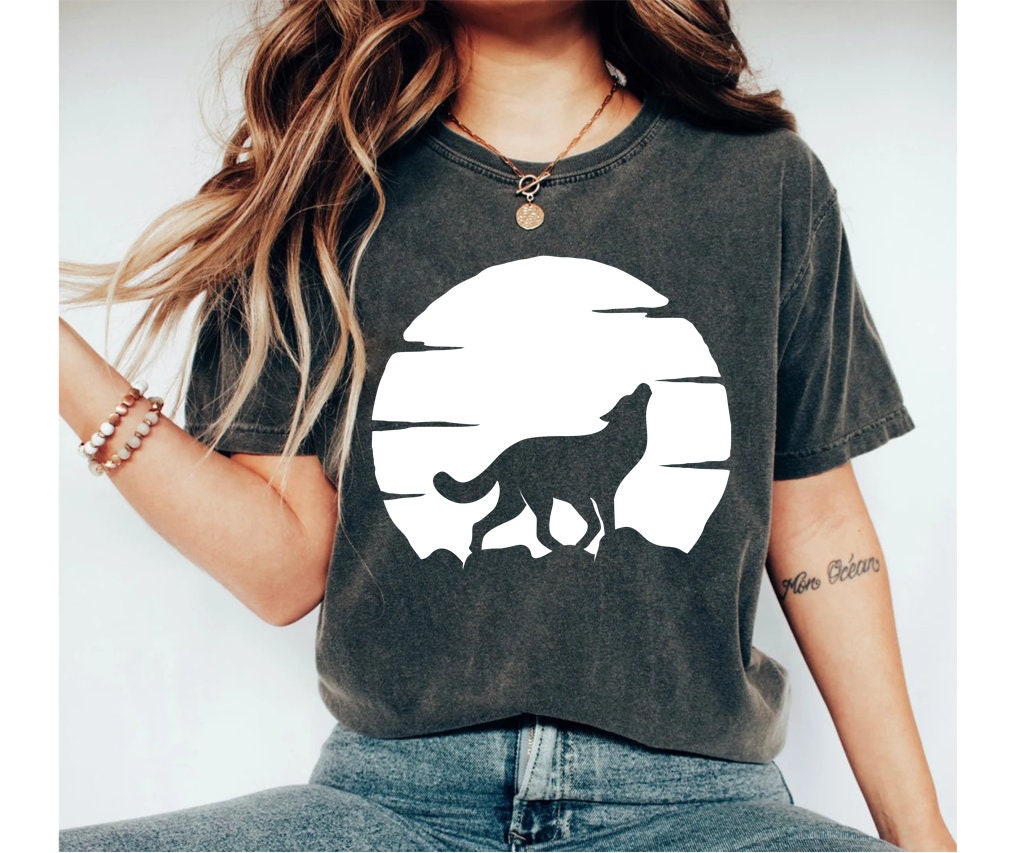 Wolf Shirt Howling Wolf Floral Wolf Wolf Lover Gift Animal Lover Shirt ...