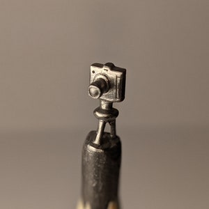 Film Camera - Pencil lead carving / Pencil carving / Strawser carving / Antler sculpture / Abstrakte kunst leinwand / Merkaba sculpture