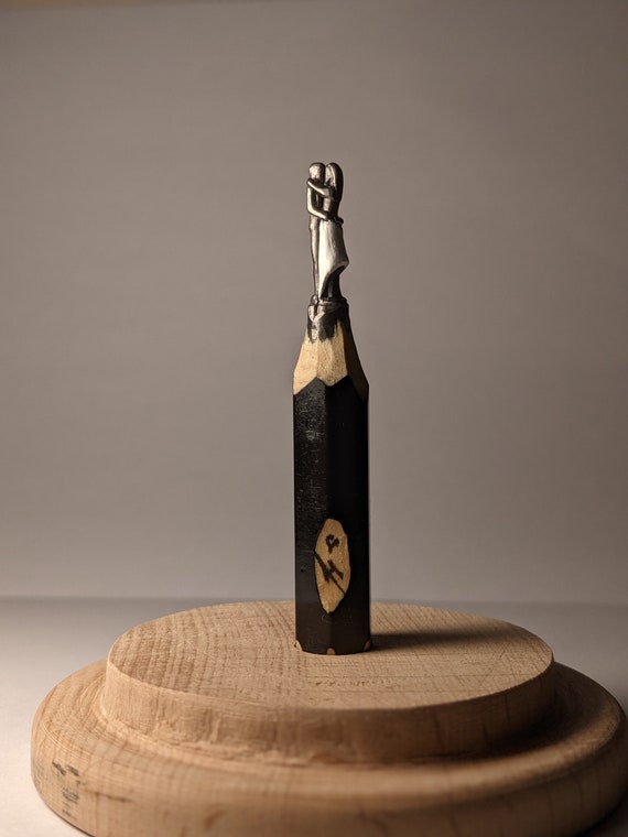 Pencil carving deals