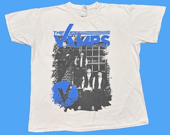 Camiseta The Vamps XL, camiseta branca de turnê, camiseta de show, camiseta de banda, camiseta Maroon 5, camiseta One Direction, camiseta Harry Styles, camiseta 5 Seconds Of Summer