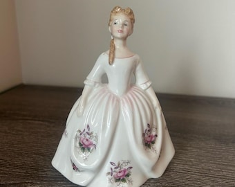 Vintage 1992 Royal Doulton Peggy Davis HN 3481 lavender rose bone china figurine