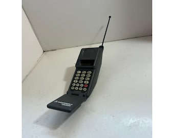 Vintage Croaking/crickets Green Frog Flip Phone - 1980's Landline
