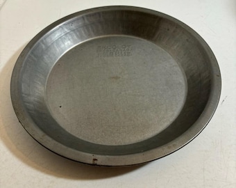 Vintage Ekcoloy metal round pie cake baking dish pan plate
