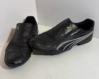 Vintage Puma Y2K men's slip on black shoes in size 9.5
