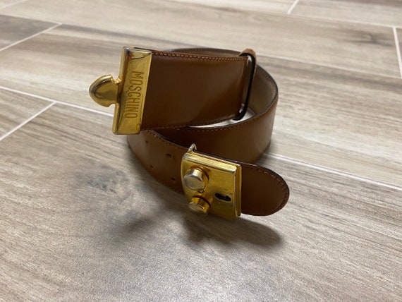 Authentic MOSCHINO women leather belt Rare Gold L… - image 1