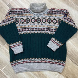 Dale Of Norway Men’s Jumper Sweater Turtle Neck  Cardigan Wool Green Beige Vintage Size S/M