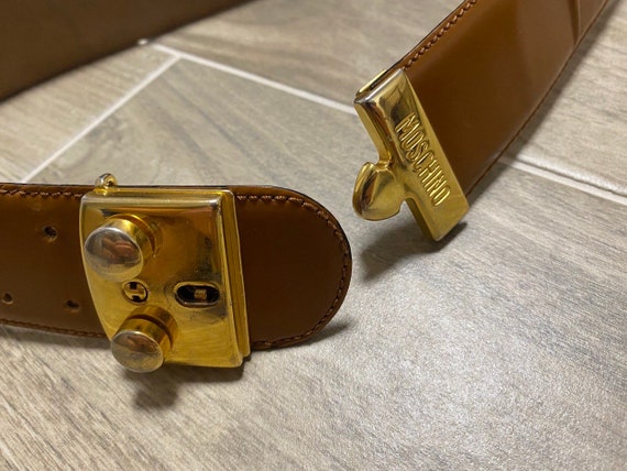 Authentic MOSCHINO women leather belt Rare Gold L… - image 4